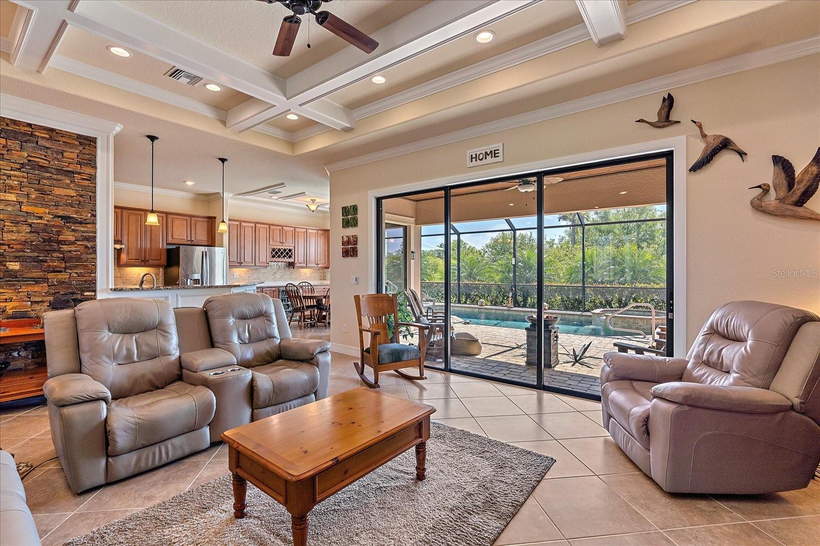 Picture for the property N6125834, 4 beds, 3 baths