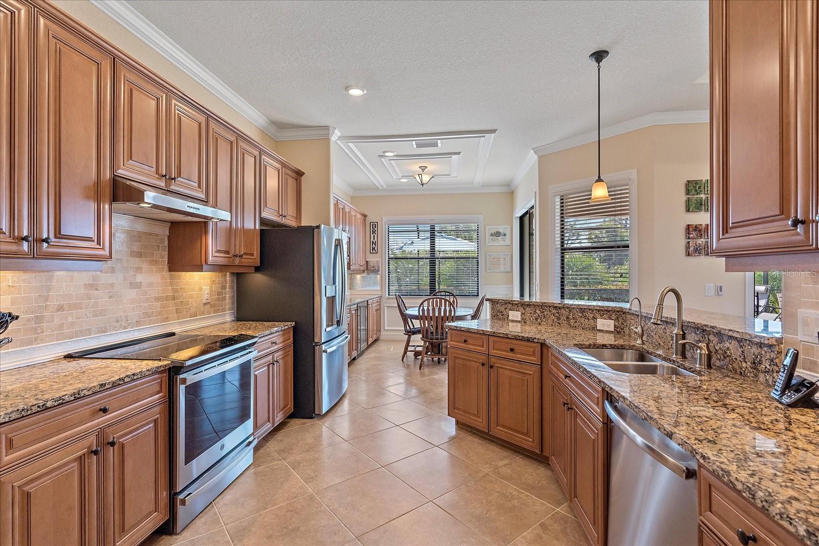 Picture for the property N6125834, 4 beds, 3 baths