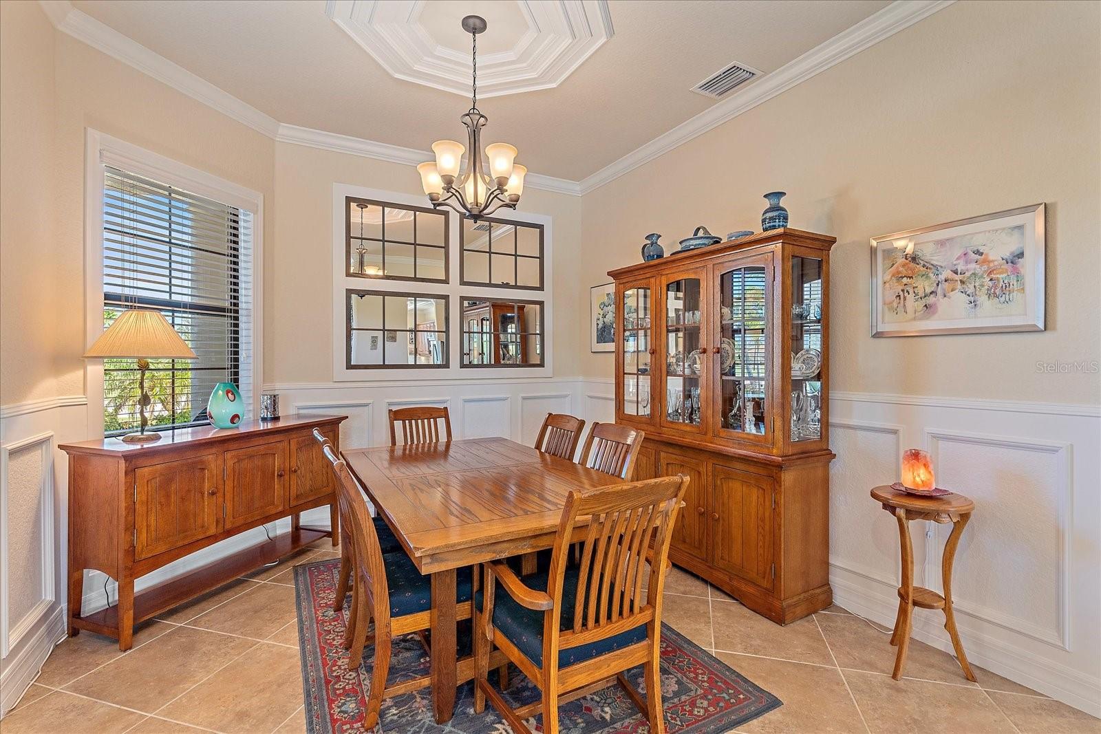 Picture for the property N6125834, 4 beds, 3 baths