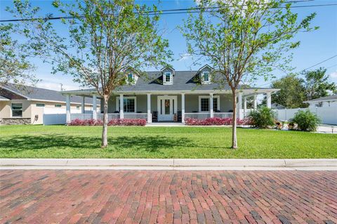 A home in LARGO