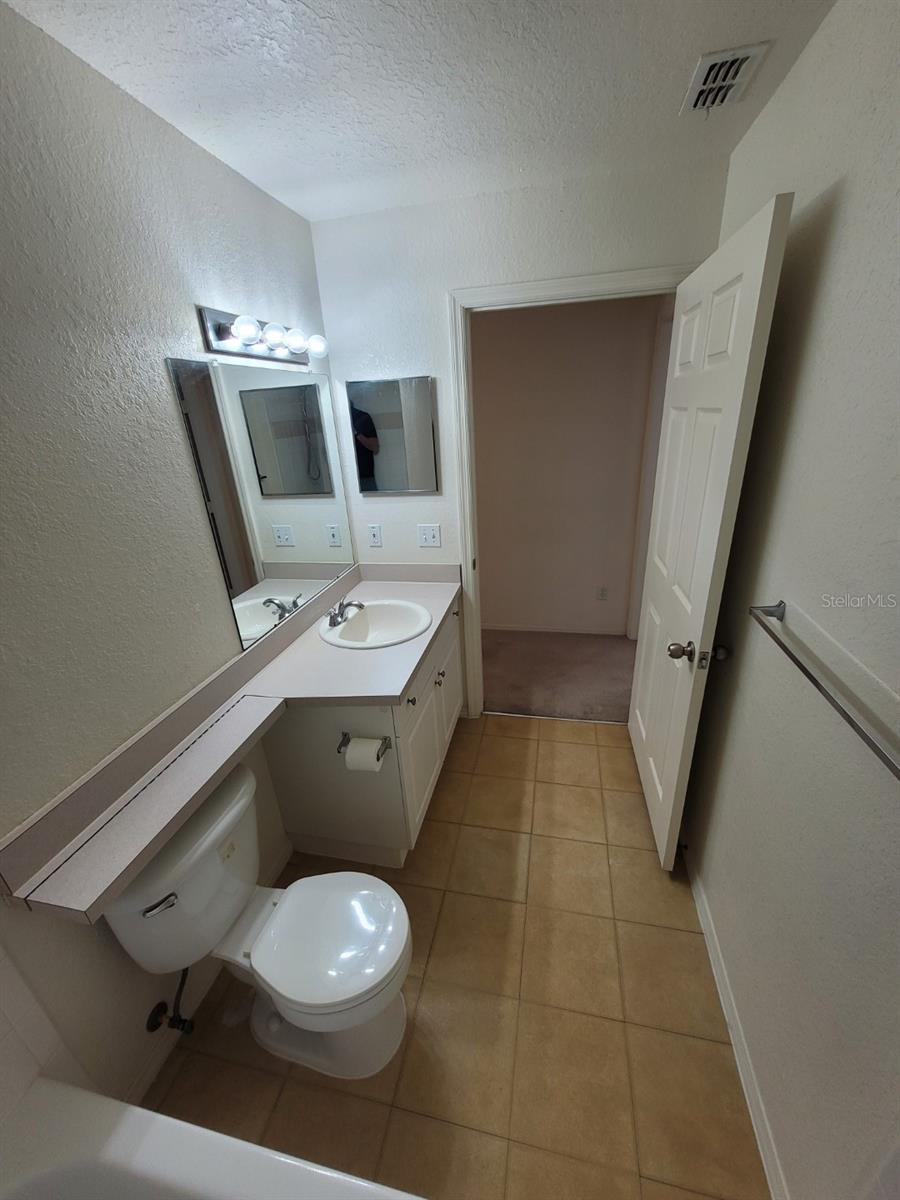 BELMONT AT RYALS CHASE CONDO - Residential Lease