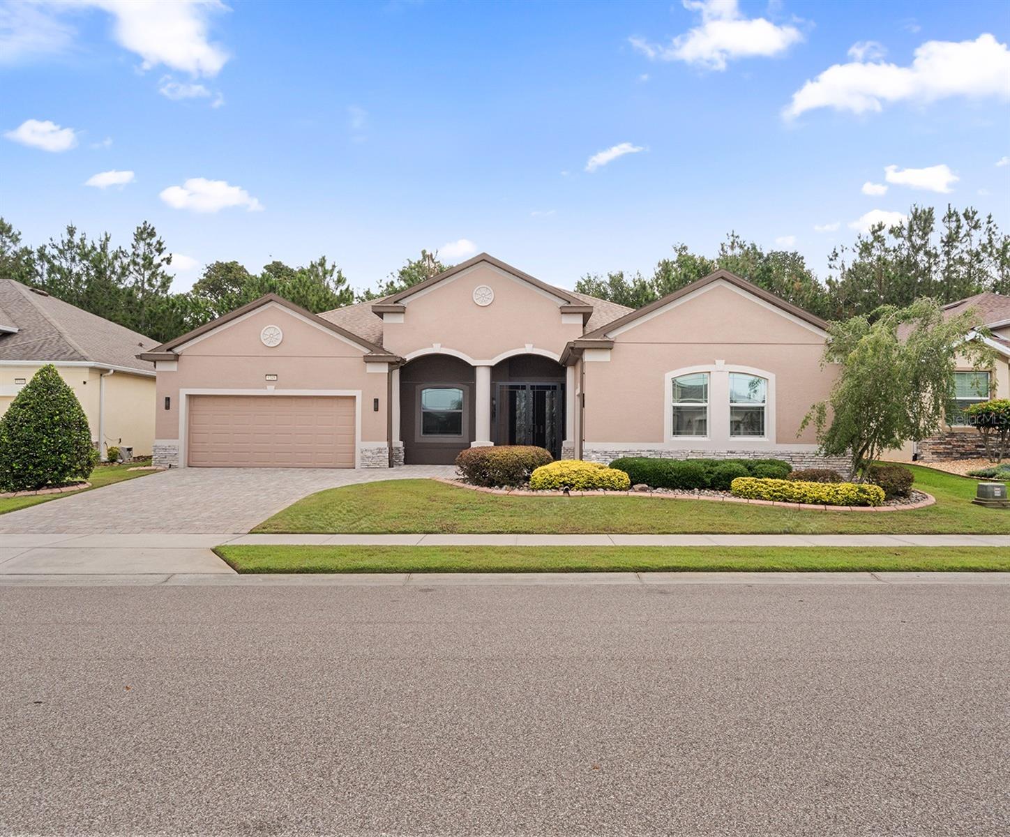 LAKES OF MOUNT DORA - Residential