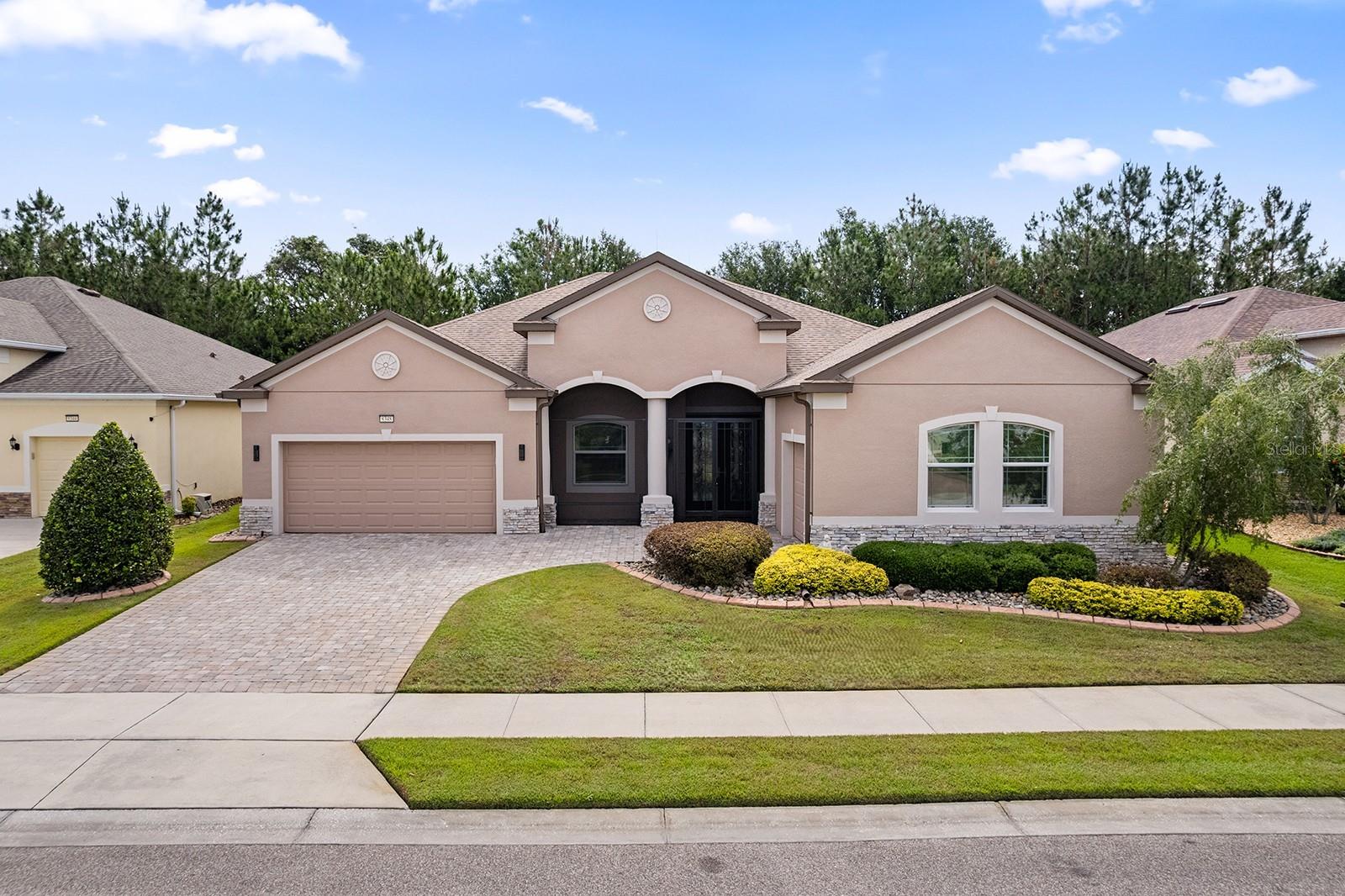 LAKES OF MOUNT DORA - Residential