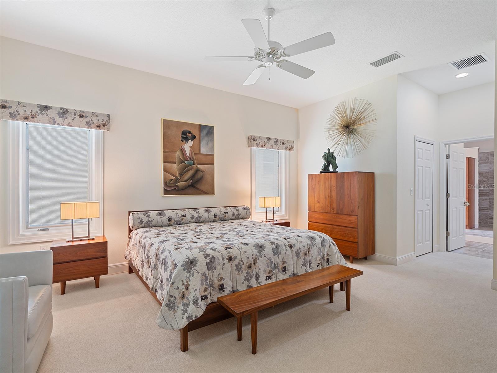 LAKES OF MOUNT DORA - Residential