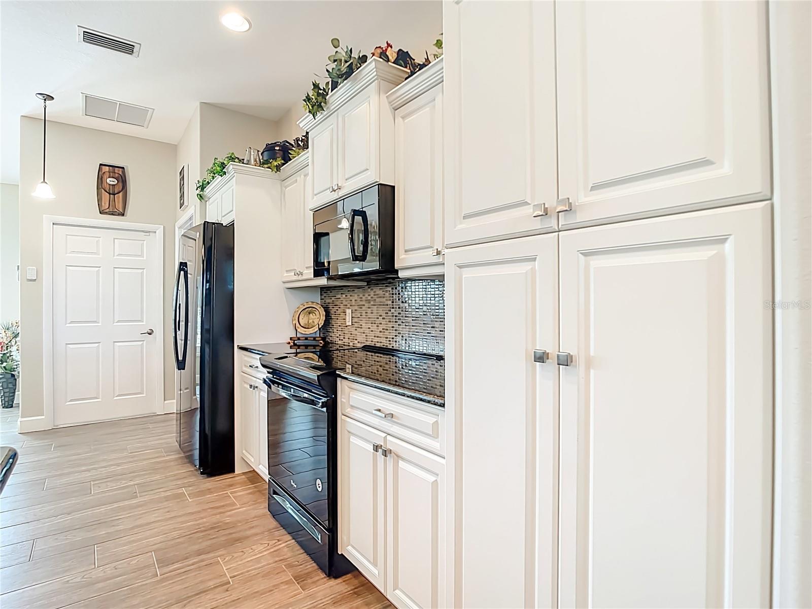 ROTONDA PINE VALLEY - Residential