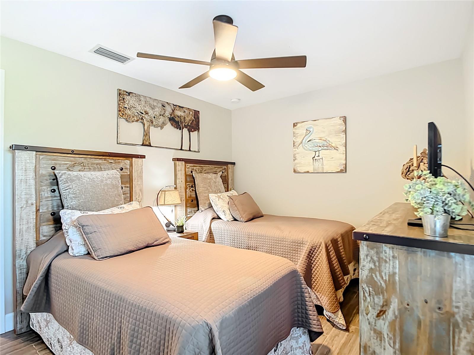 ROTONDA PINE VALLEY - Residential