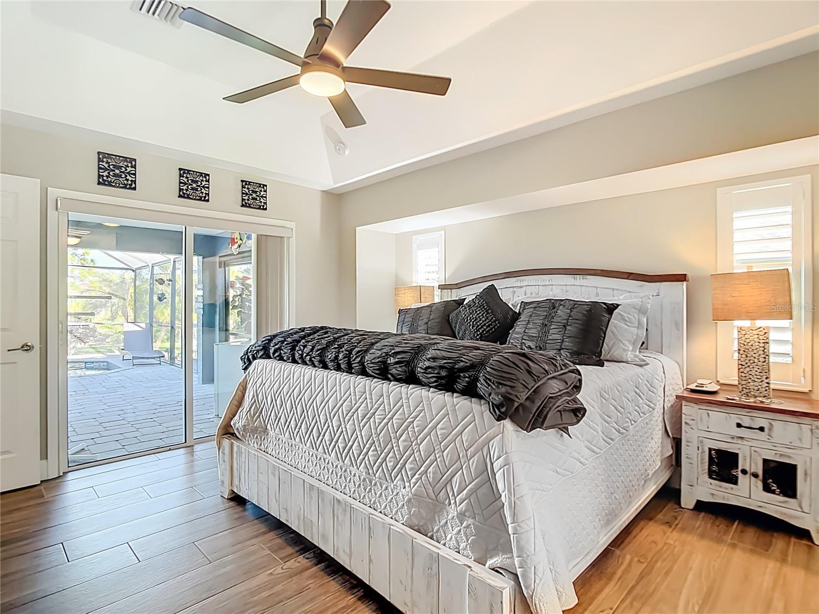 ROTONDA PINE VALLEY - Residential