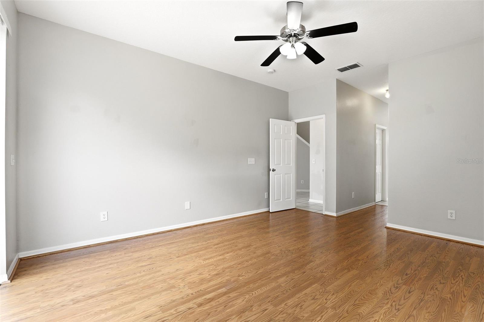 WATERFORD CHASE VILLAGE TR E - Residential