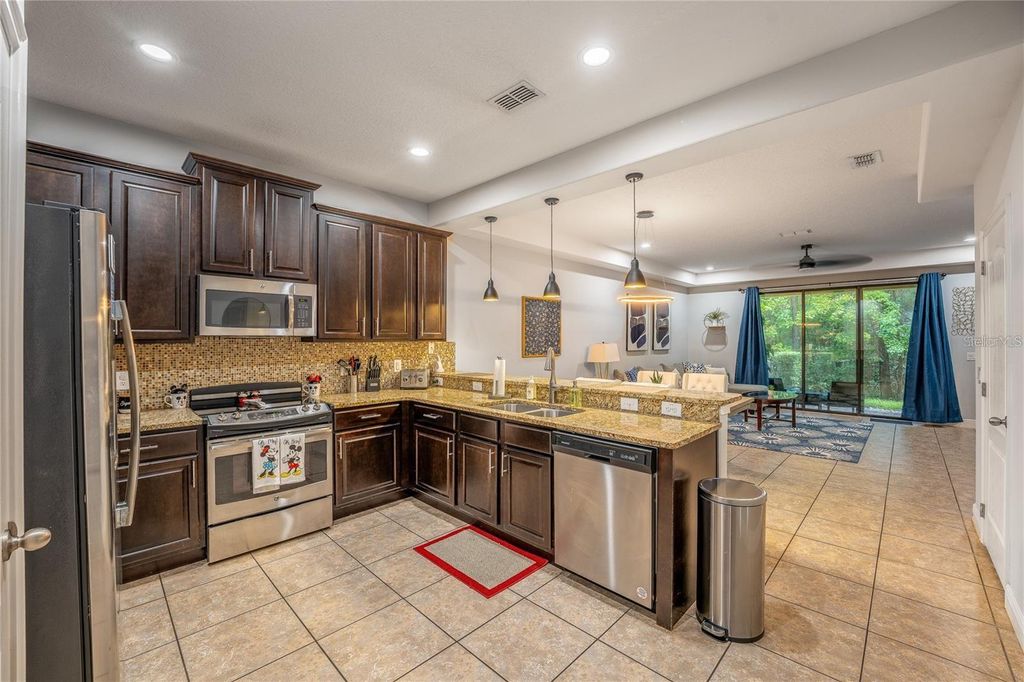 Photo of 8223 Roseville Road, Davenport, FL 33896 (MLS # S5139798)