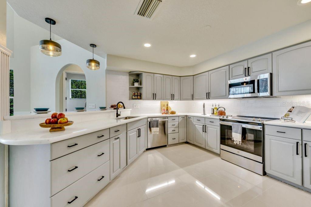 HIDEAWAY BAY SUB - Residential