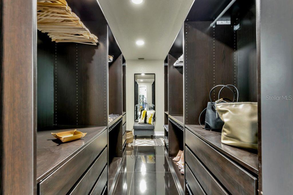 HIDEAWAY BAY SUB - Residential