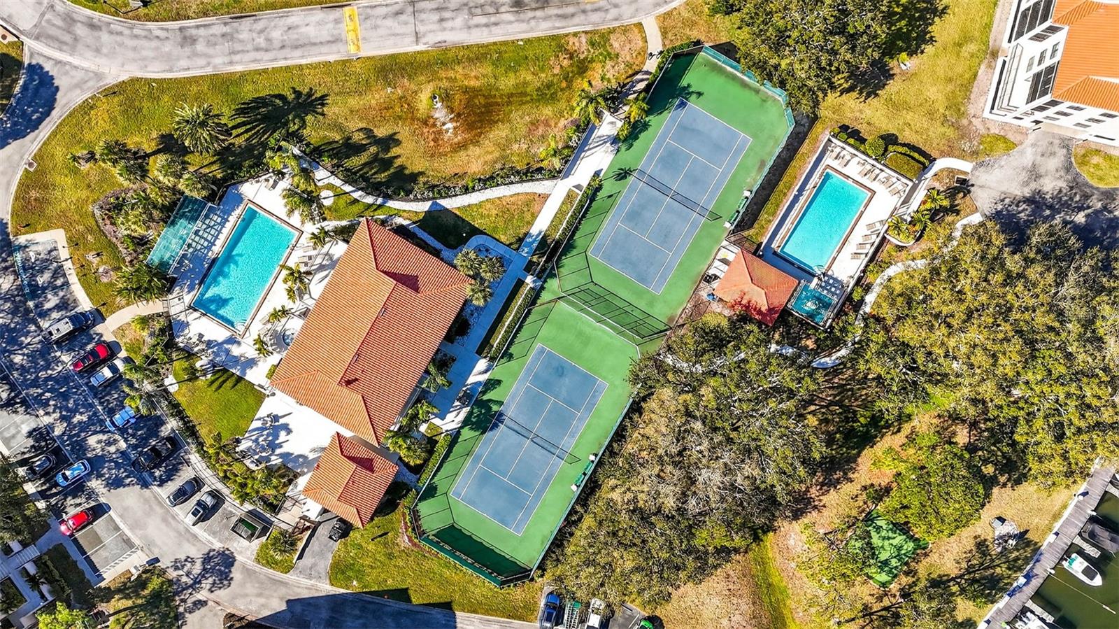 TARPON COVE CONDO - Residential