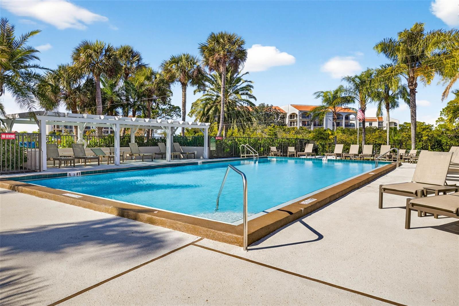 TARPON COVE CONDO - Residential