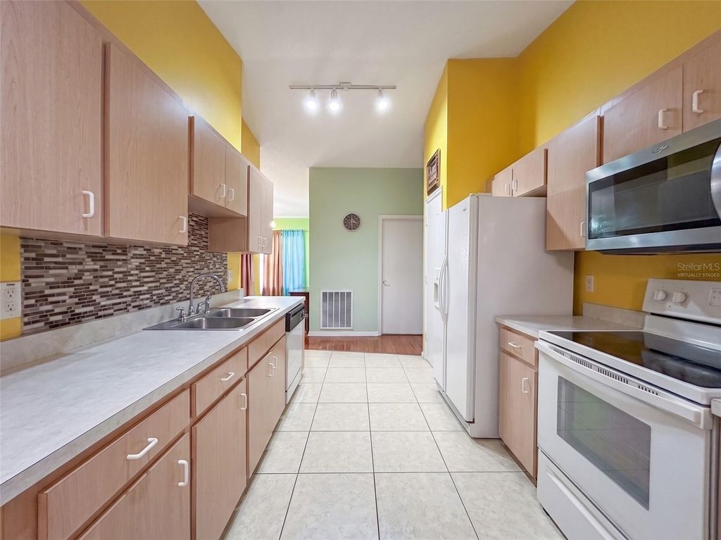 Photo of 7967 Apple Blossom Drive, Lakeland, FL 33810 (MLS # TB8498871)