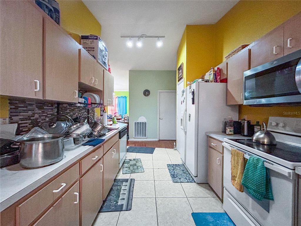 Photo of 7967 Apple Blossom Drive, Lakeland, FL 33810 (MLS # TB8498871)