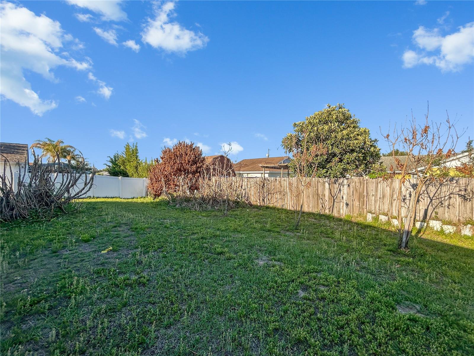 MAGNOLIA MANOR - Residential