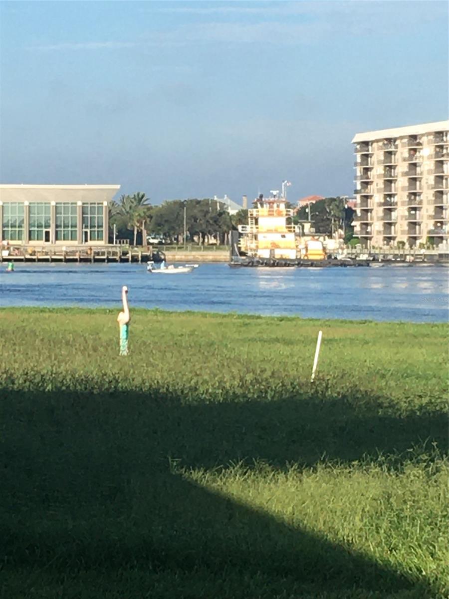 Bouchelles Island - Residential