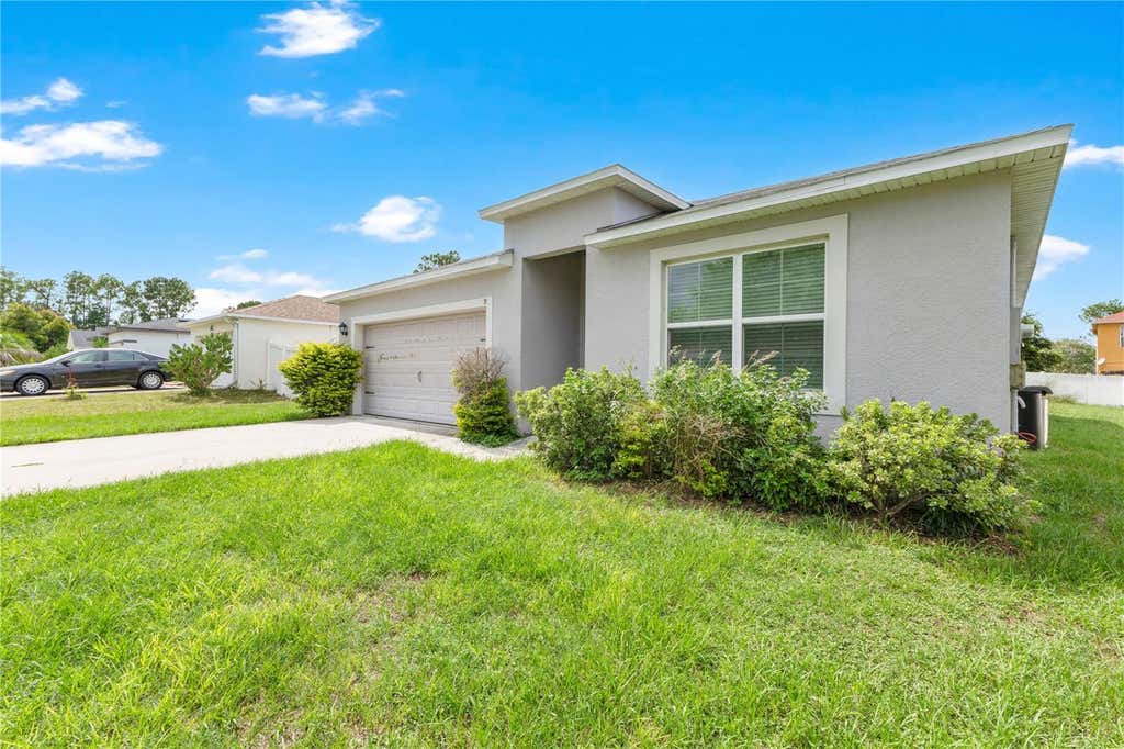 Photo of 9 Flatfish Drive, Poinciana, FL 34759 (MLS # S5154770)