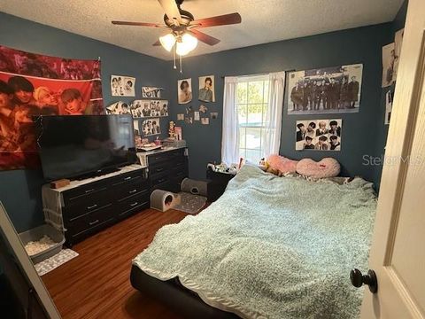 Tiny photo for 40134 Oakridge Drive, Lady Lake, FL 32159 (MLS # G5105949)