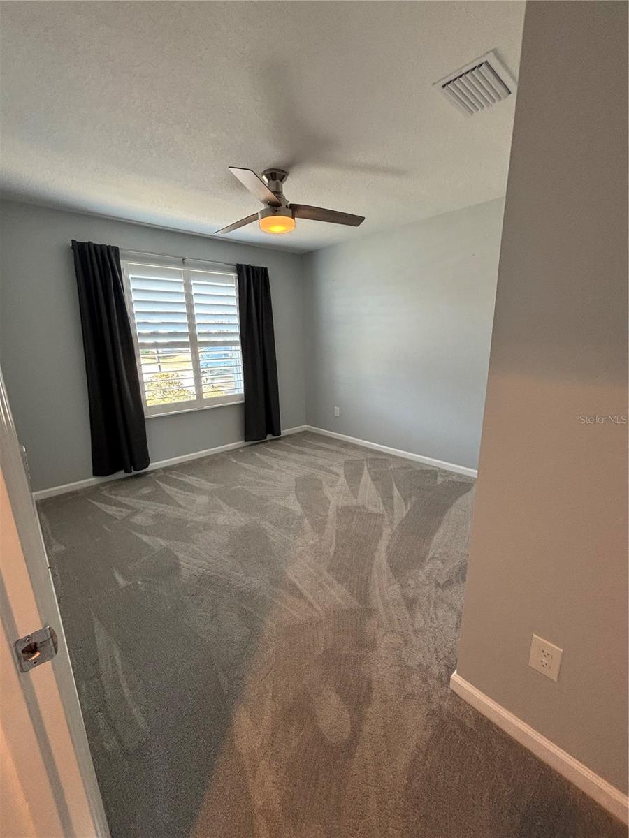 OXFORD OAKS PH 1 - Residential Lease