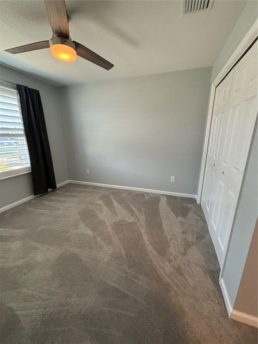 OXFORD OAKS PH 1 - Residential Lease