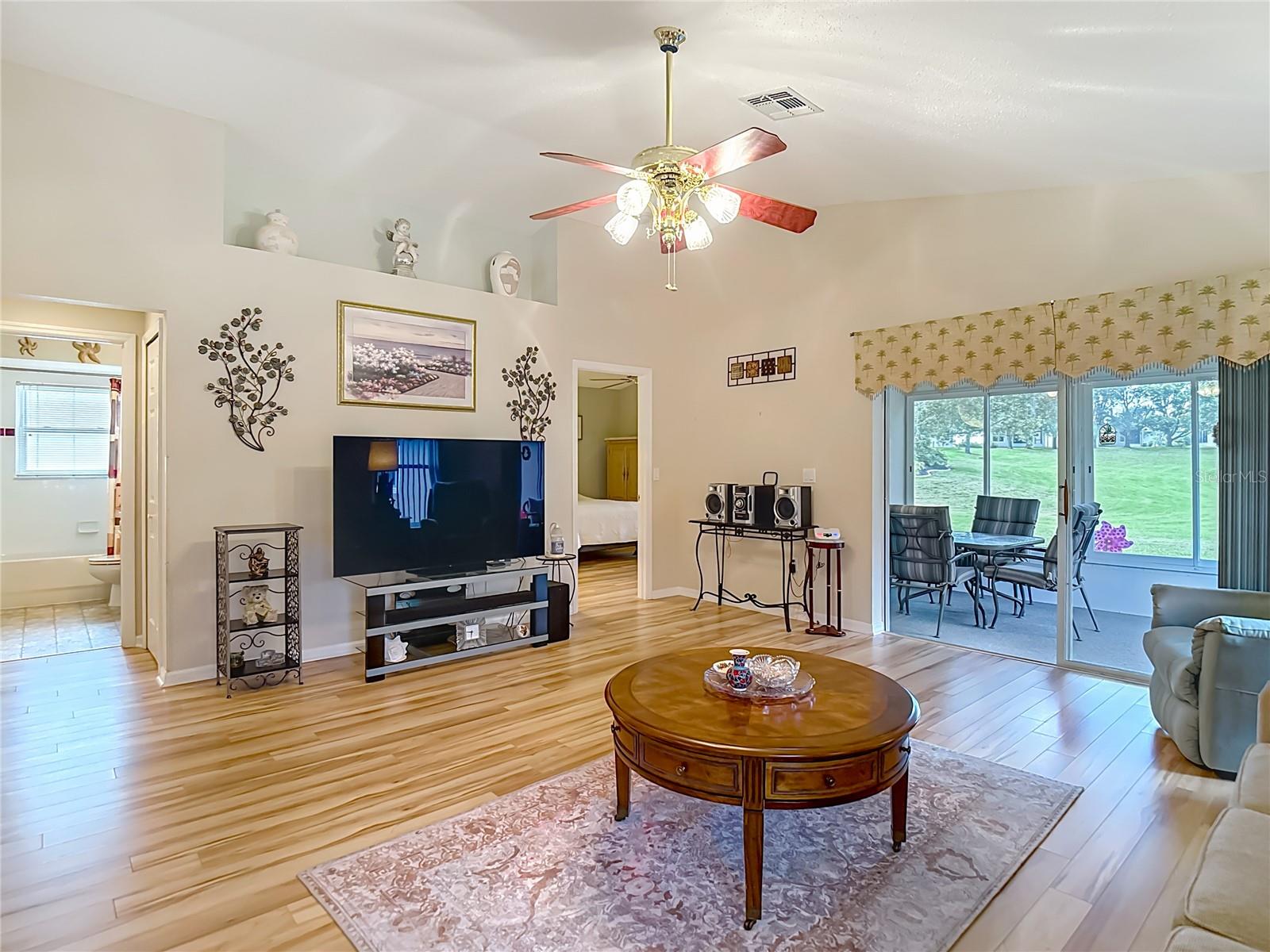 WELLINGTON AT SEVEN HILLS PH 6 - Residential