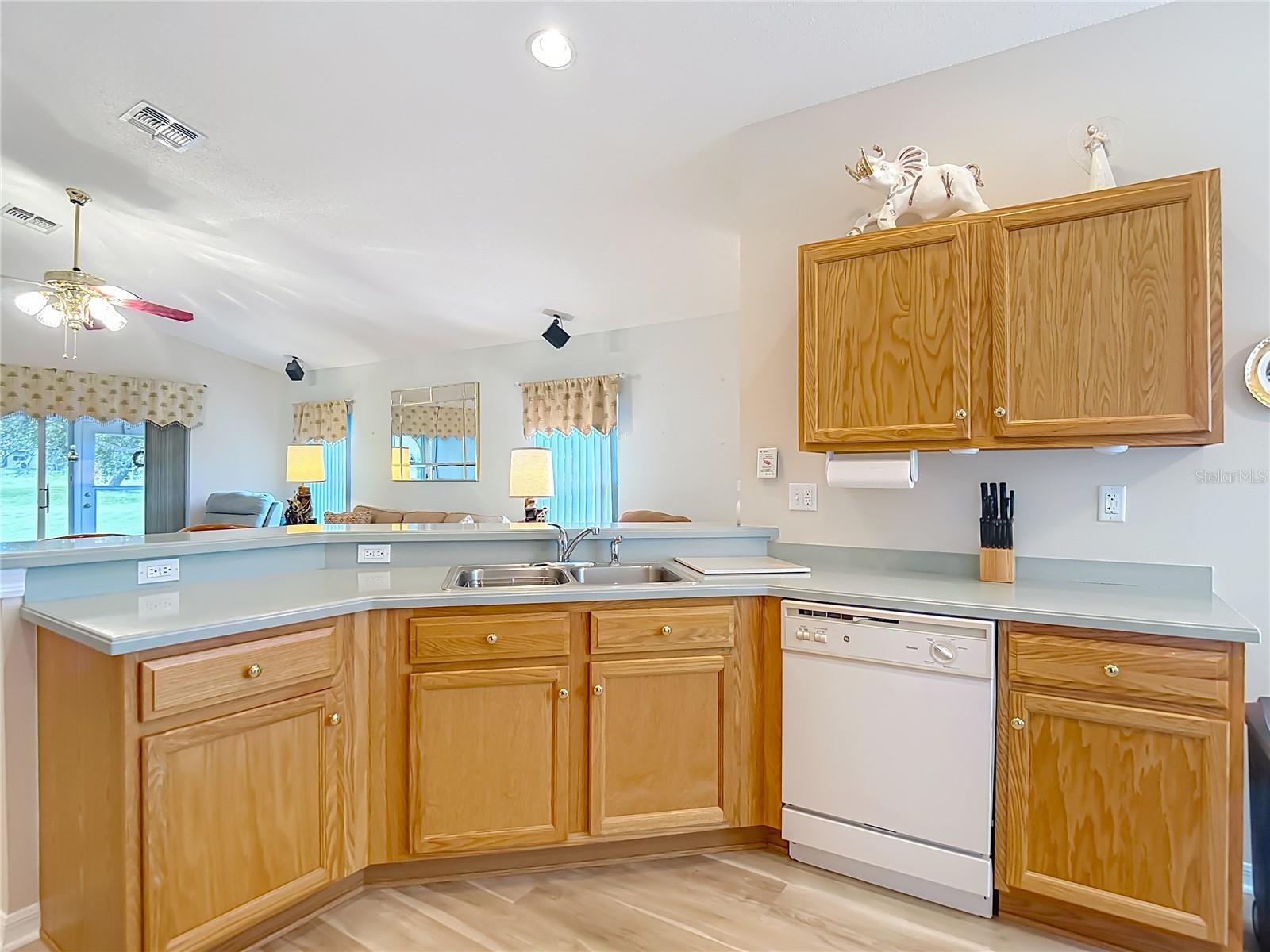 WELLINGTON AT SEVEN HILLS PH 6 - Residential