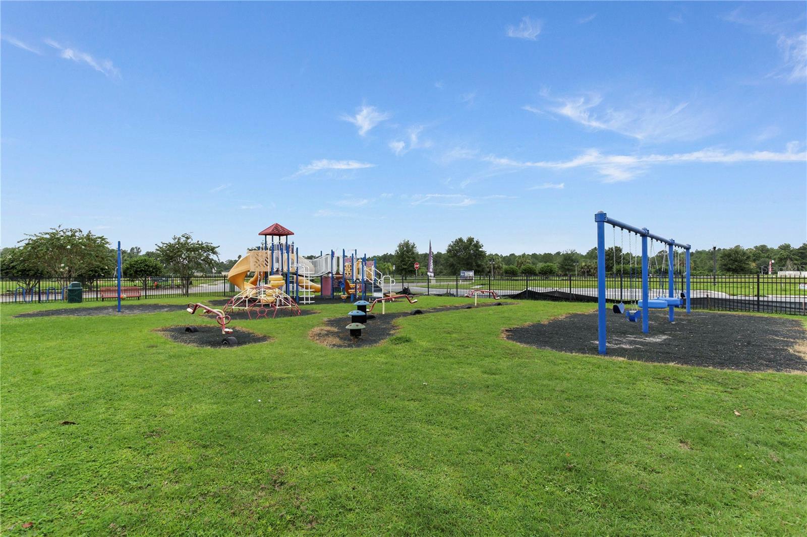 PROVIDENCE GARDEN HILLS 50S GC - Residential