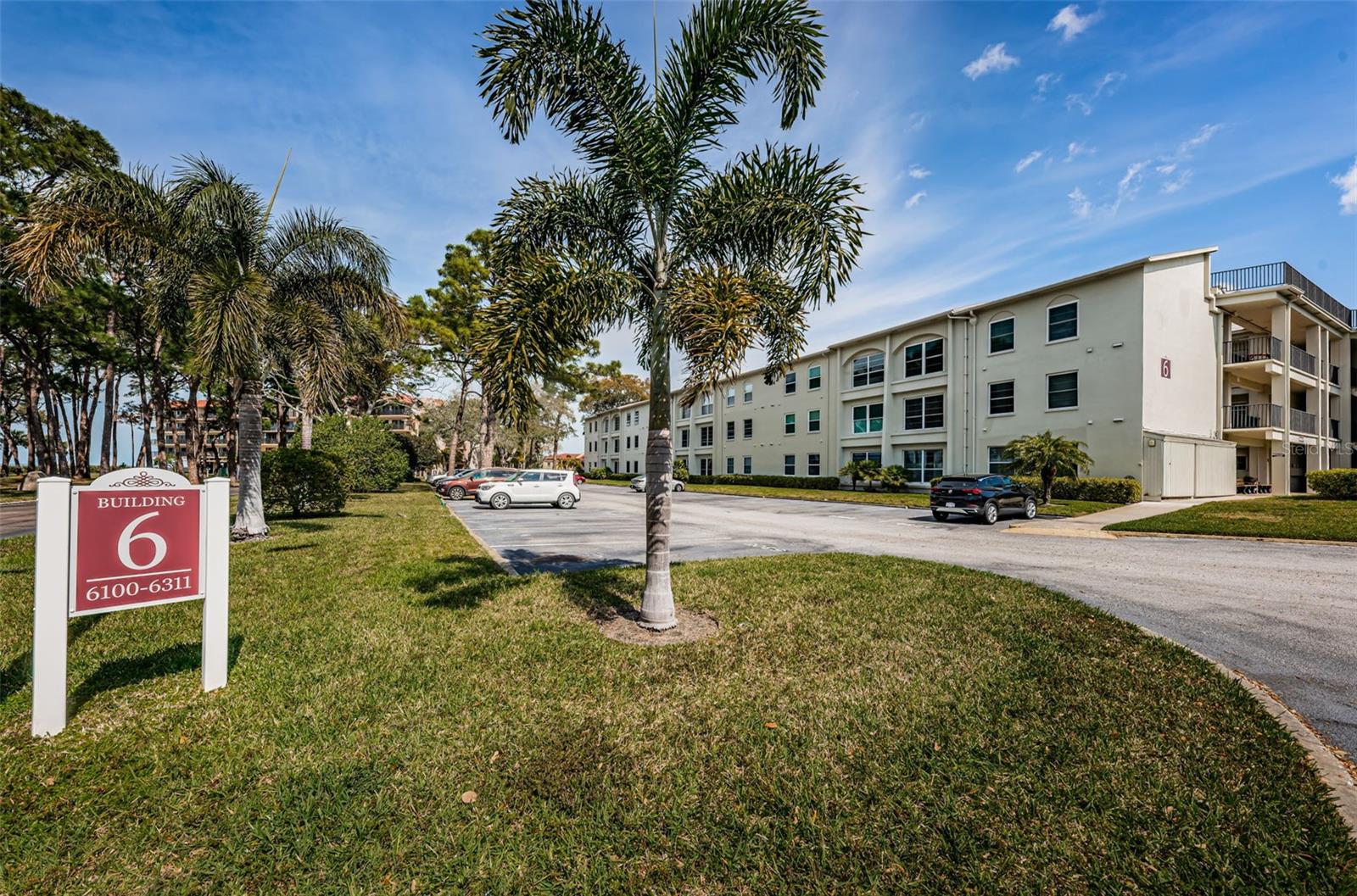 2700 BAYSHORE BOULEVARD 6308