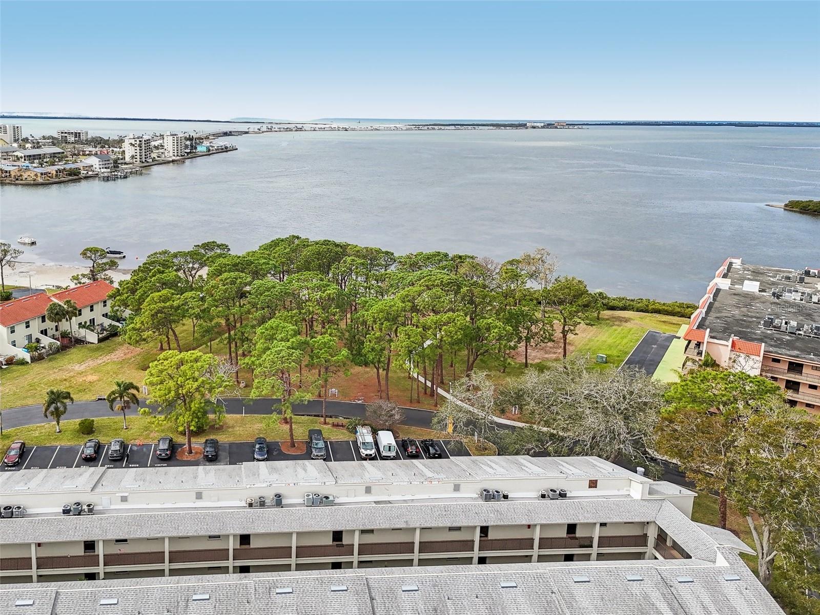 2700 BAYSHORE BOULEVARD 6308