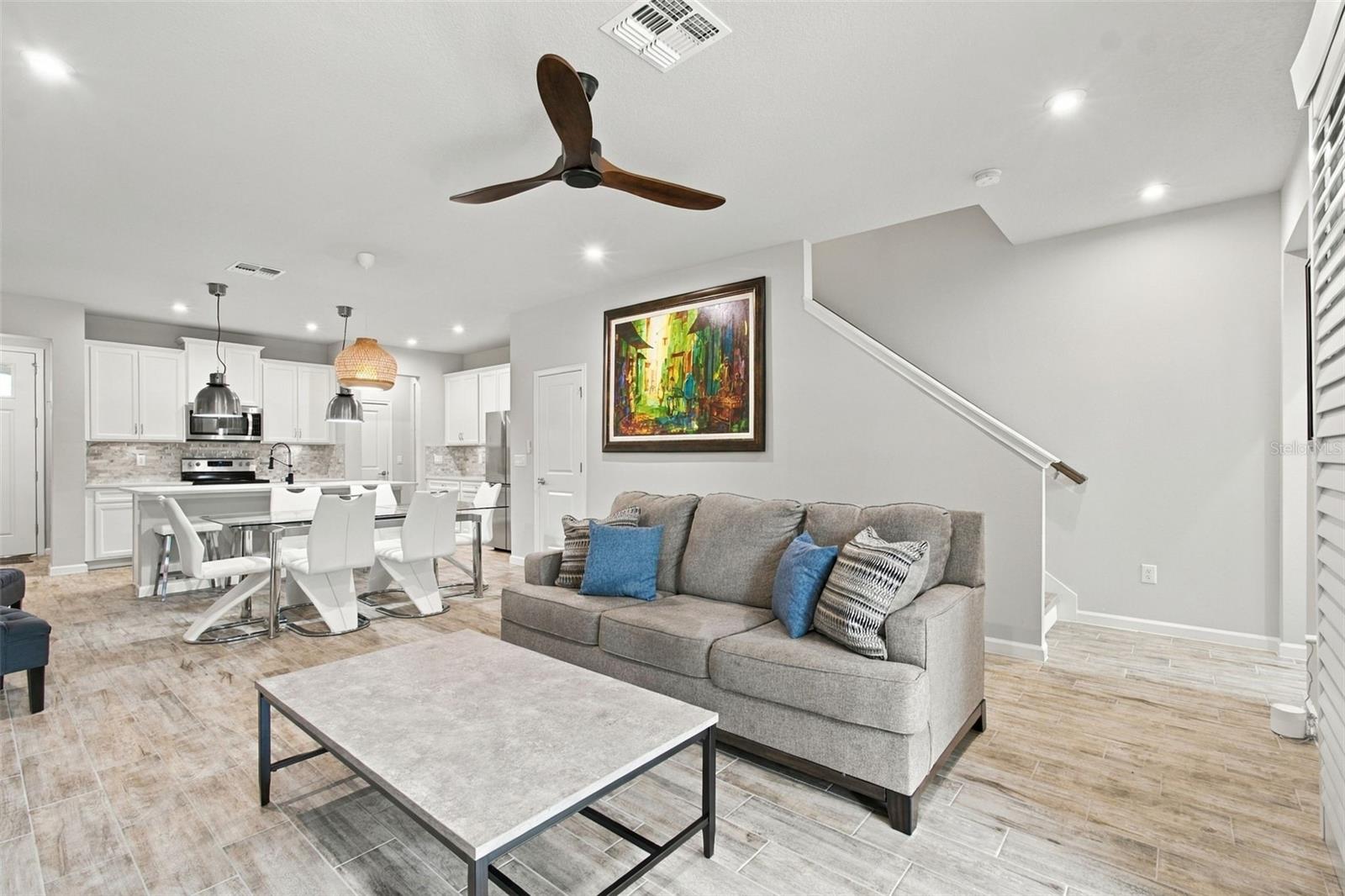 4242 CLOUD HOPPER WAY