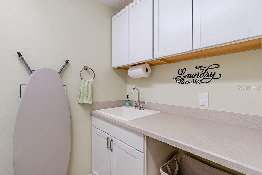 VILLAGES/SOUTHERN OAKS CADE VI - Residential