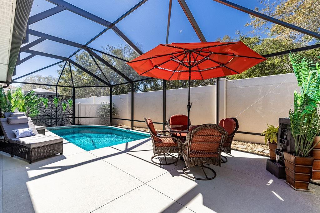 VILLAGES/SOUTHERN OAKS CADE VI - Residential