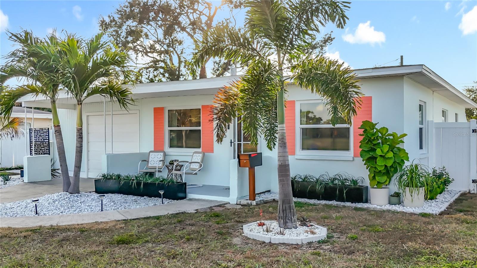 JUNGLE COUNTRY CLUB 3RD ADD - Residential