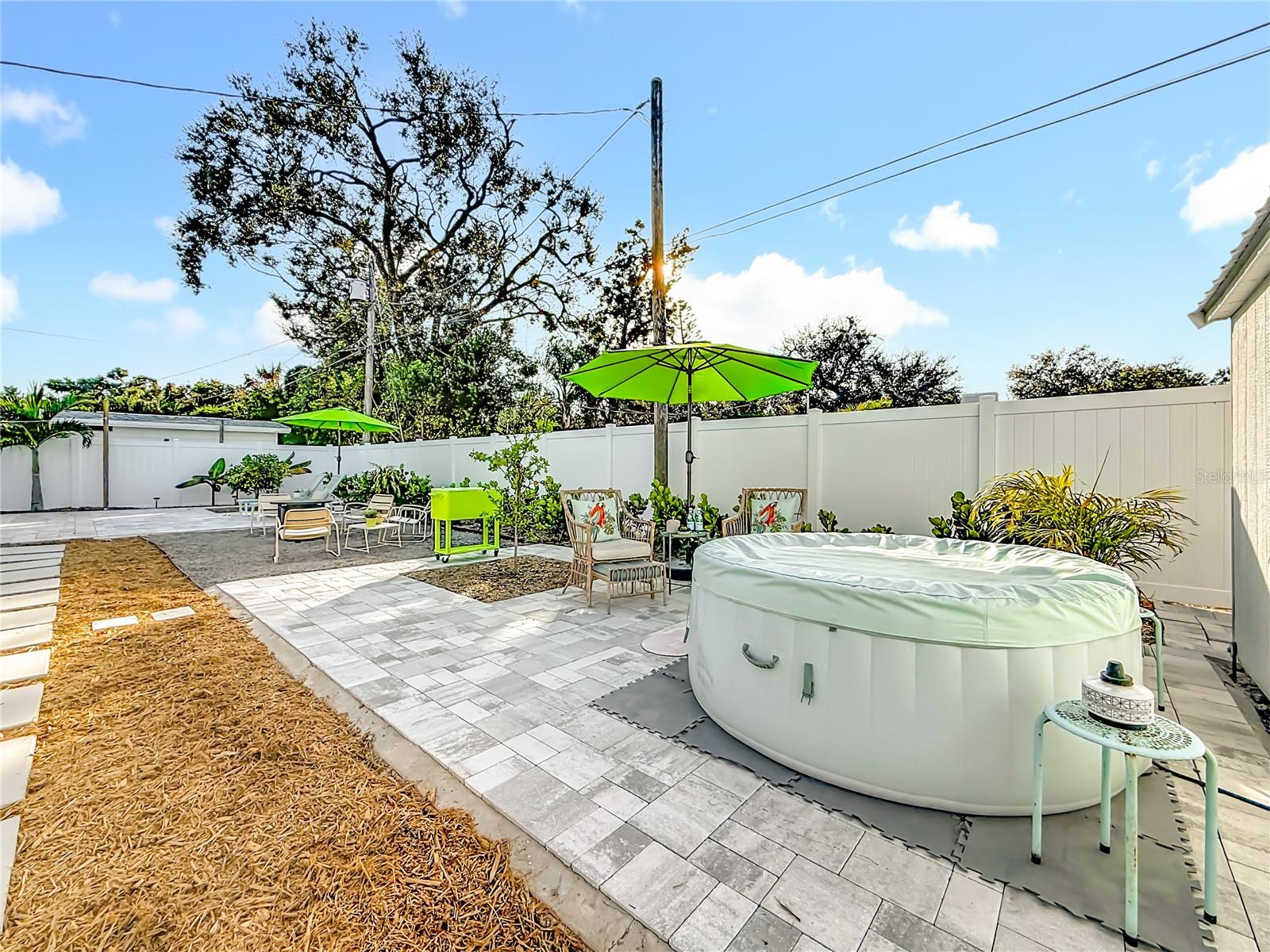 JUNGLE COUNTRY CLUB 3RD ADD - Residential