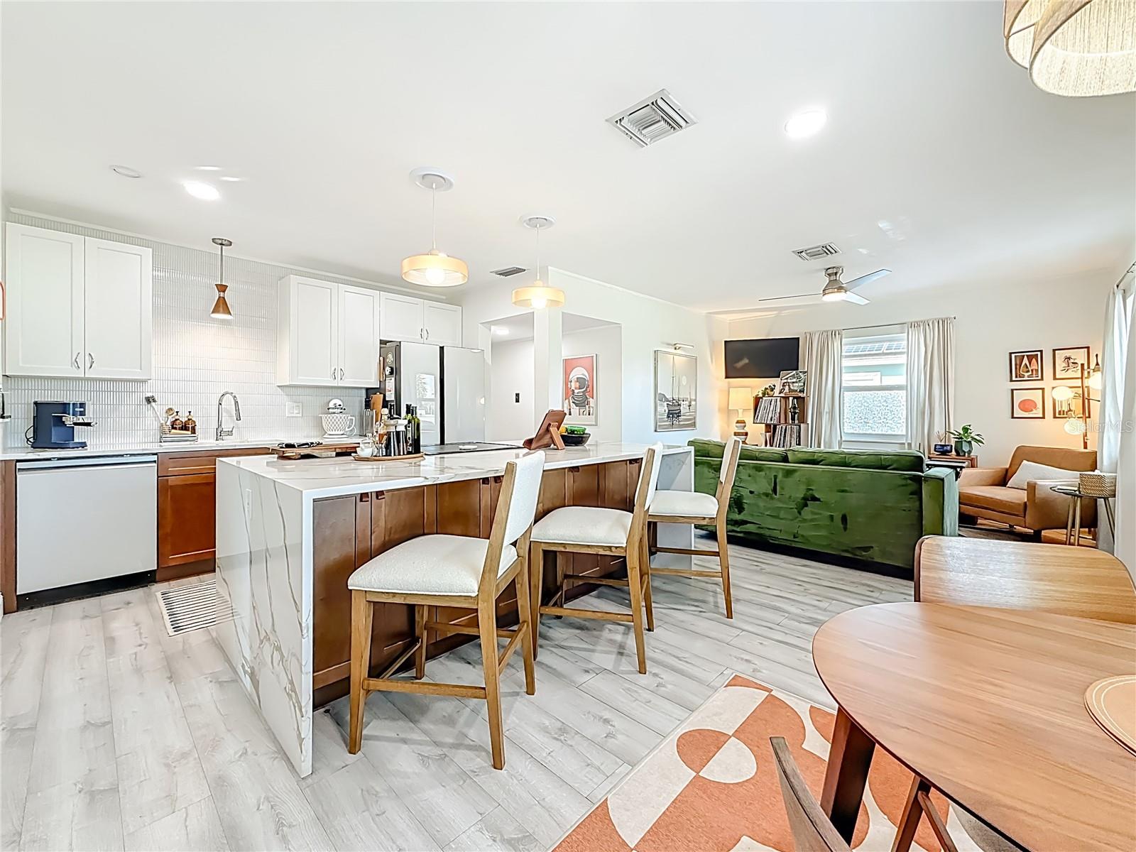 JUNGLE COUNTRY CLUB 3RD ADD - Residential