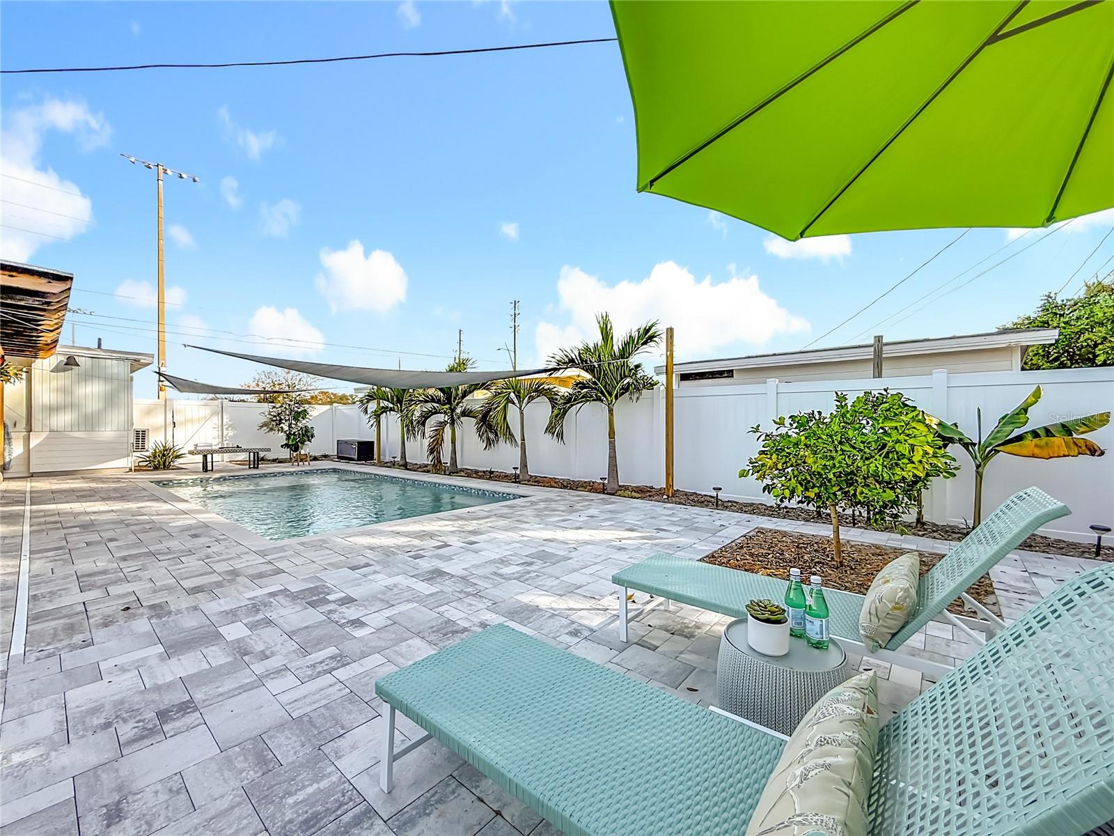 JUNGLE COUNTRY CLUB 3RD ADD - Residential