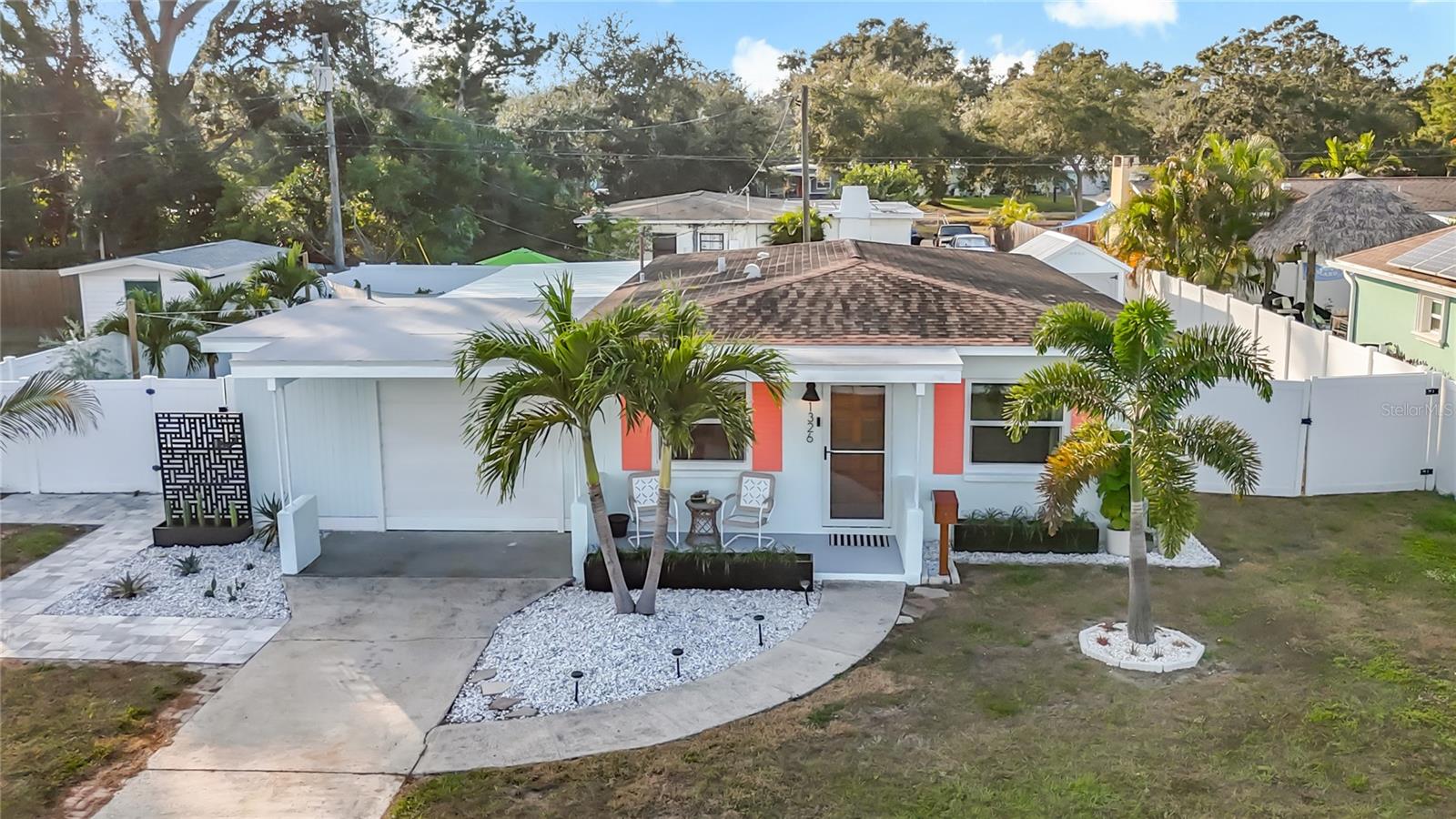 JUNGLE COUNTRY CLUB 3RD ADD - Residential