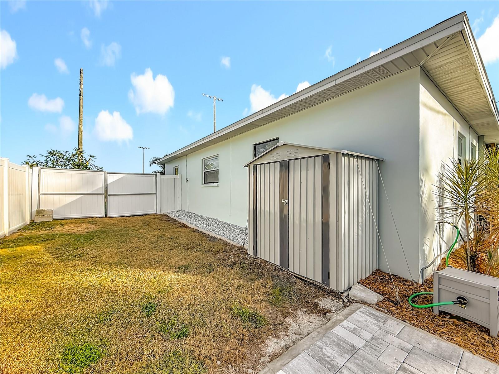 JUNGLE COUNTRY CLUB 3RD ADD - Residential