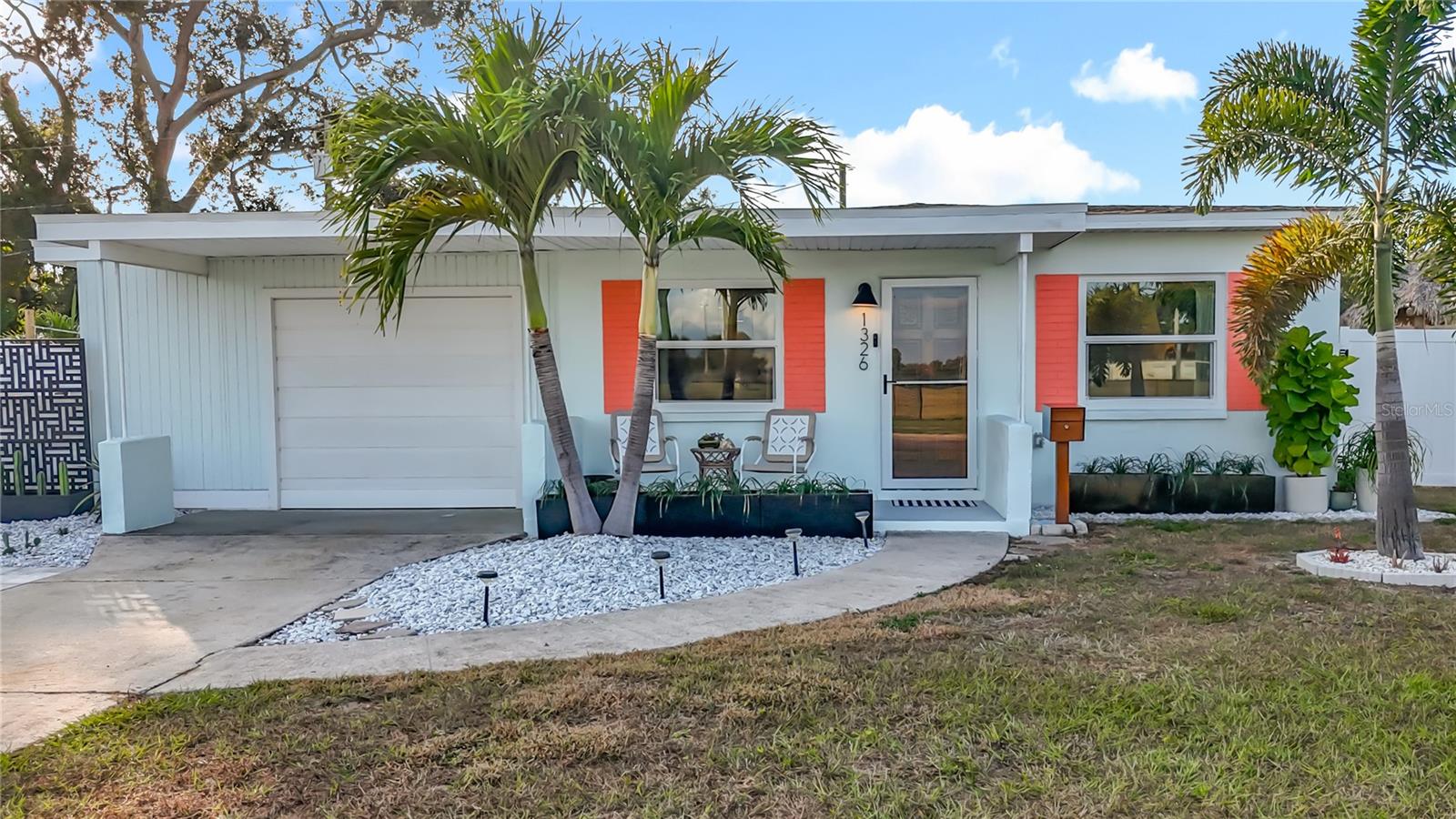 JUNGLE COUNTRY CLUB 3RD ADD - Residential