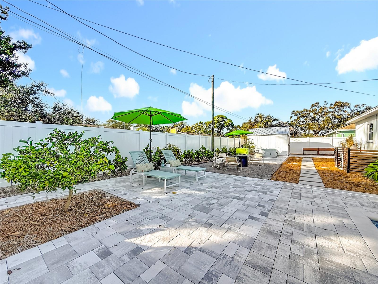 JUNGLE COUNTRY CLUB 3RD ADD - Residential