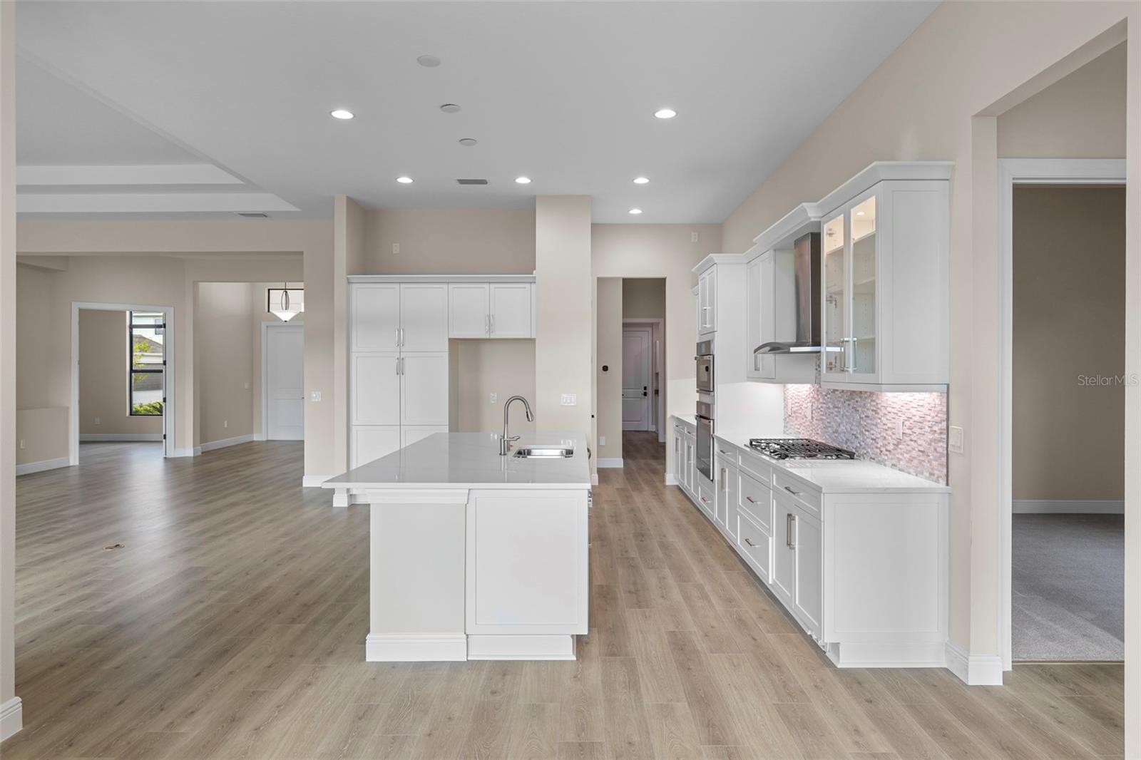 4508 MONDRIAN COURT