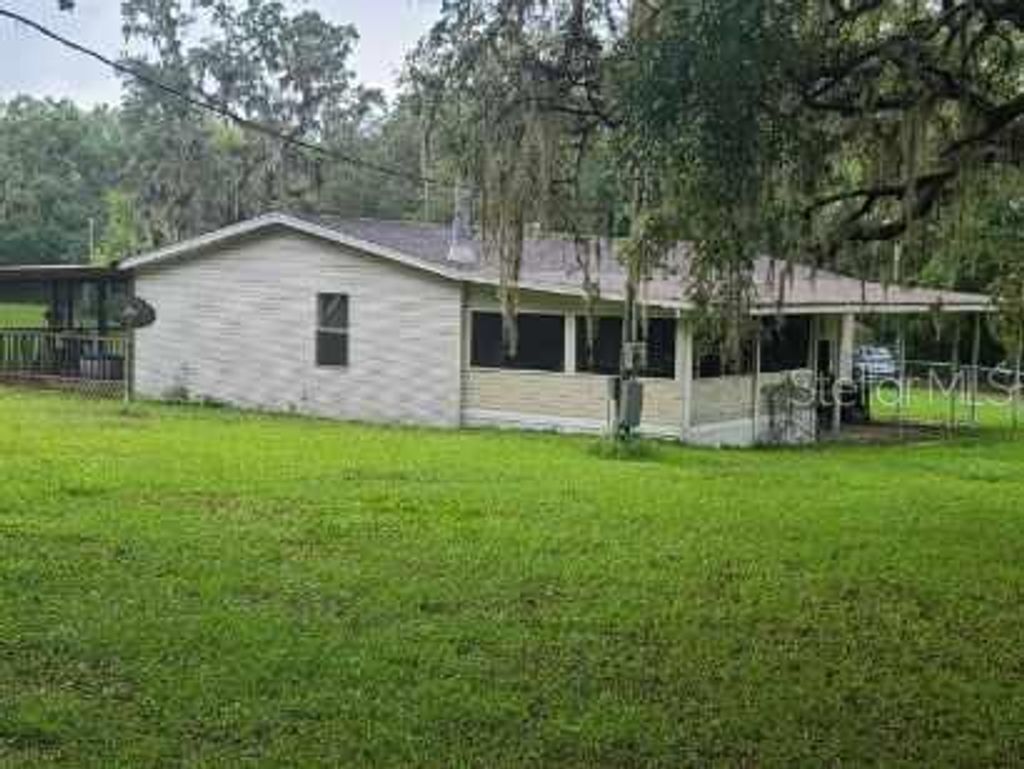 Photo of 28944 Sugarsand Place, Brooksville, FL 34602 (MLS # TB8422946)