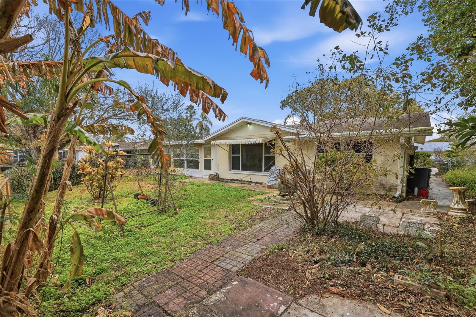 JASMINE LAKES - Residential