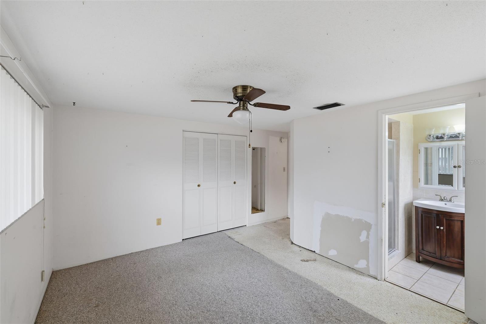 JASMINE LAKES - Residential