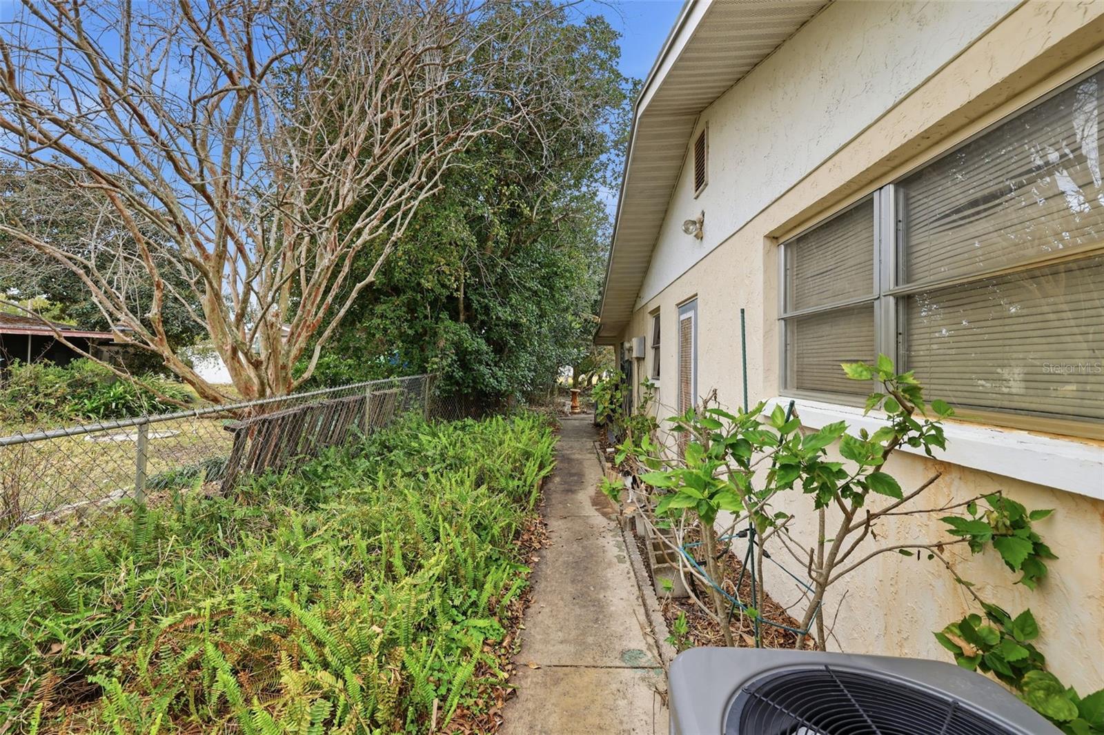 JASMINE LAKES - Residential