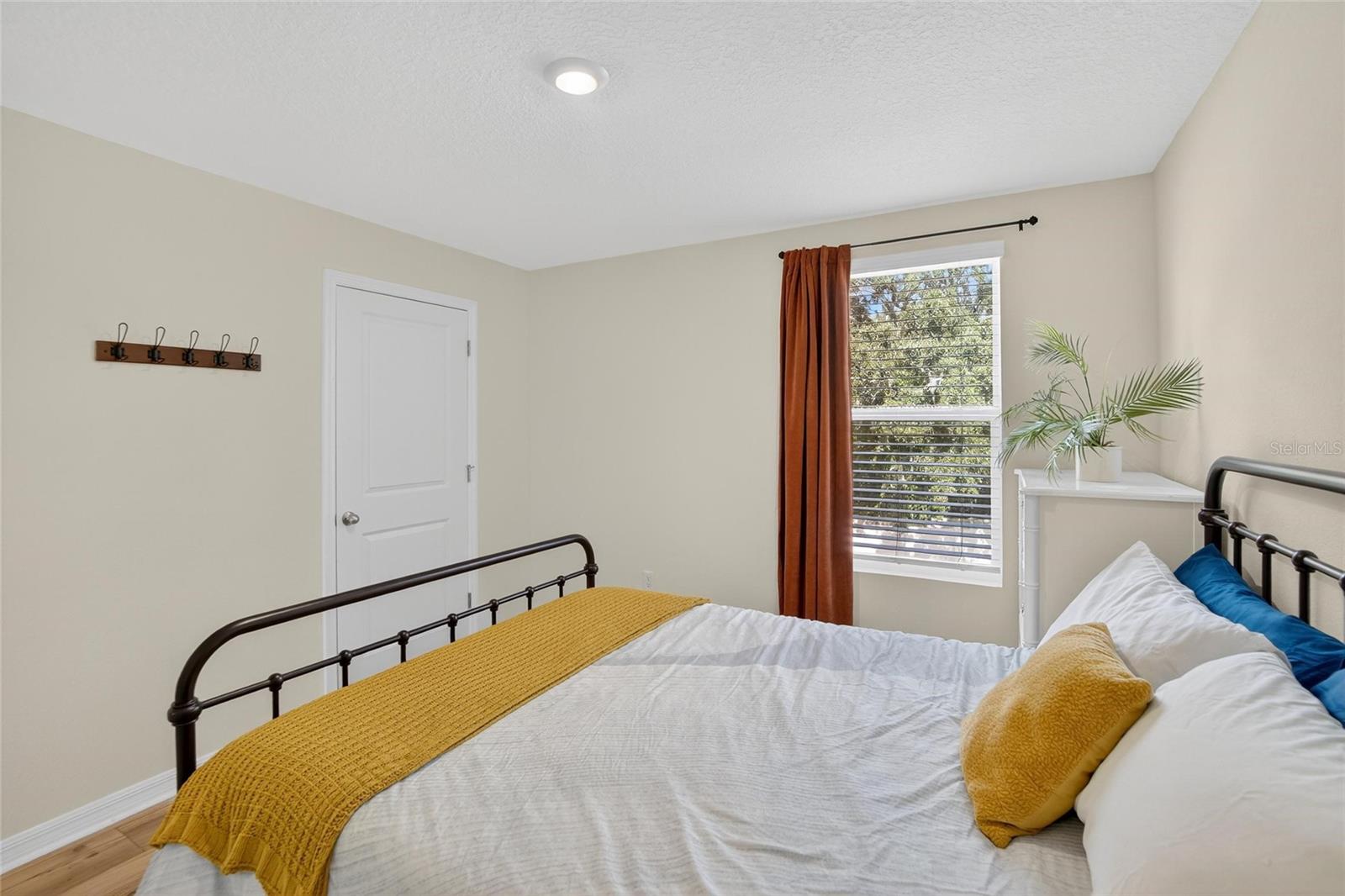 RIVER PARK - Residential