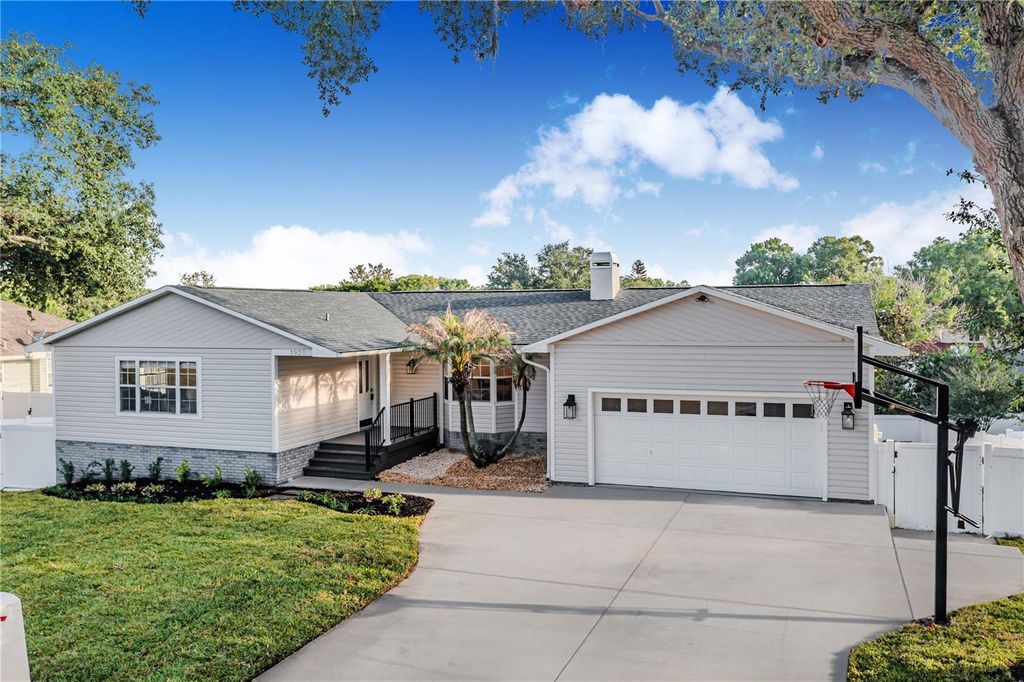 Photo of 1930 Matthew Court, Lakeland, FL 33813 (MLS # L4961542)