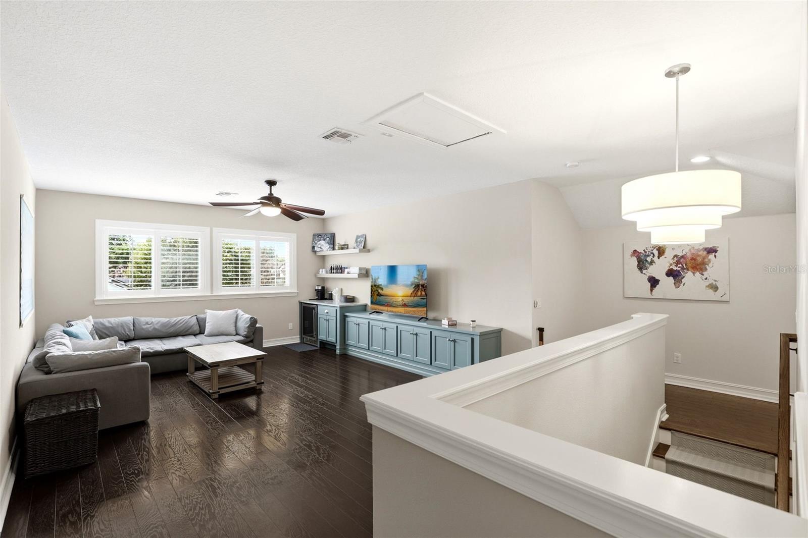 GREEN TERRACE V/140 LOT 3 BLK B - Residential