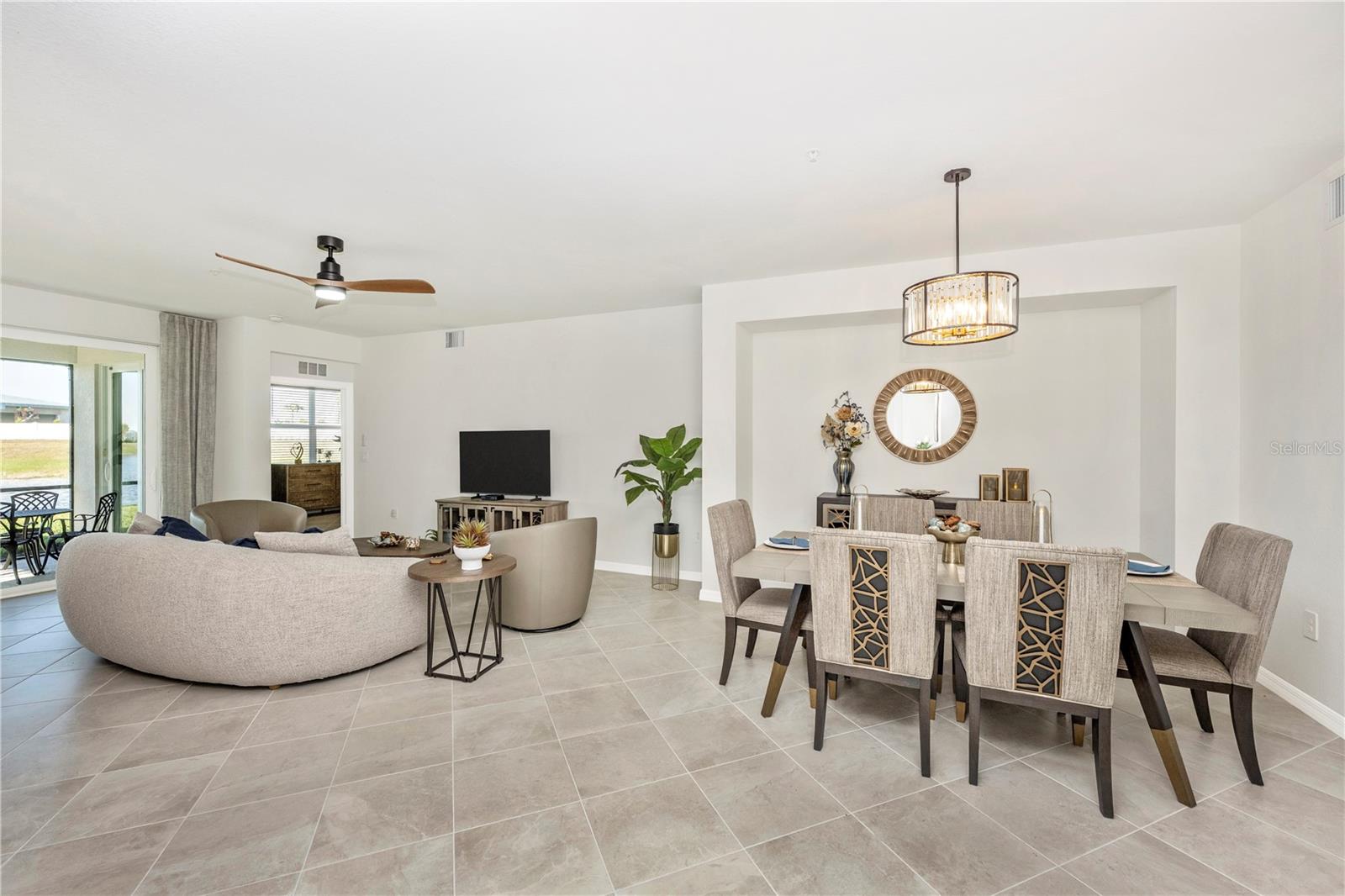 WELLEN PARK GOLF & COUNTRY CLUB - Residential Lease